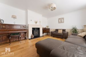Living Room- click for photo gallery
